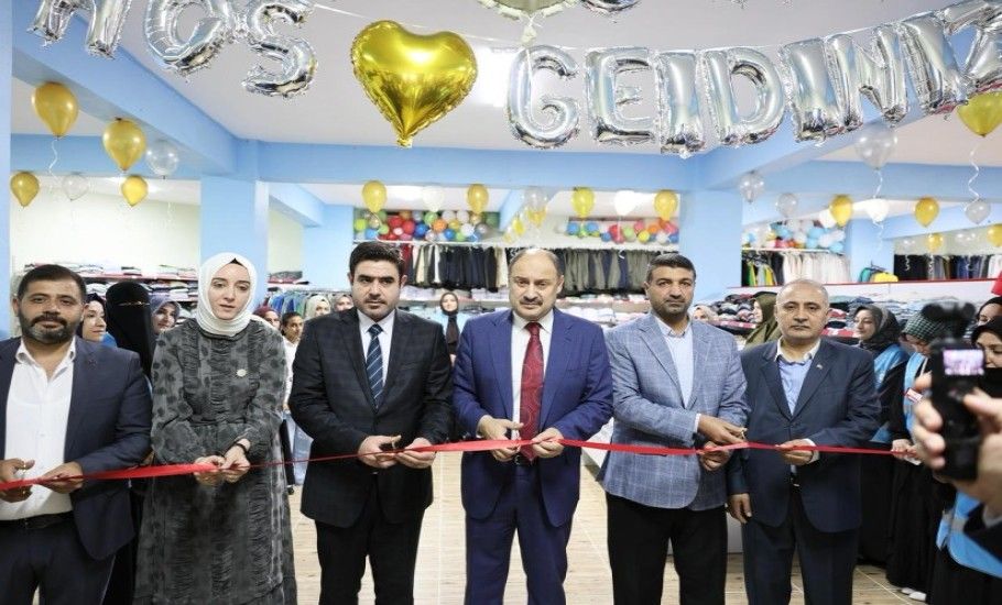 İYİLİK ÇARŞISI HİZMETE AÇILDI