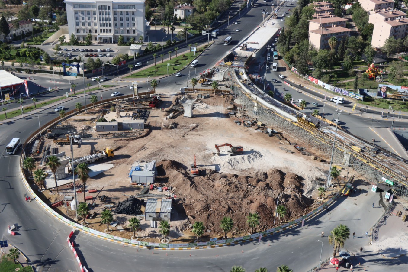 Abide Kavşağı Projesi Hızla İlerliyor- Şanlıurfa Büyükşehir Belediyesi